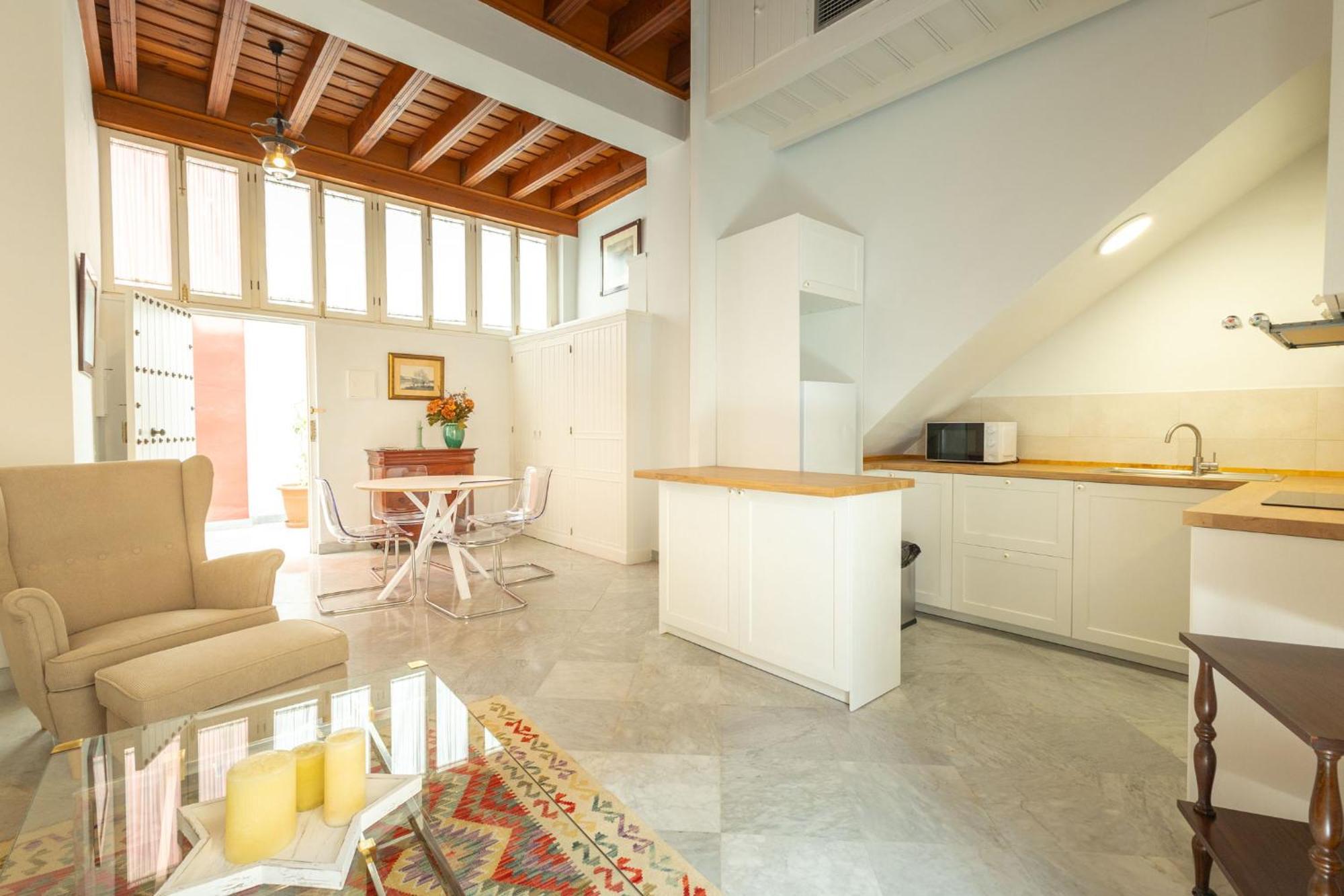 Villa Romana Kindly Apartment Sewilla Zewnętrze zdjęcie
