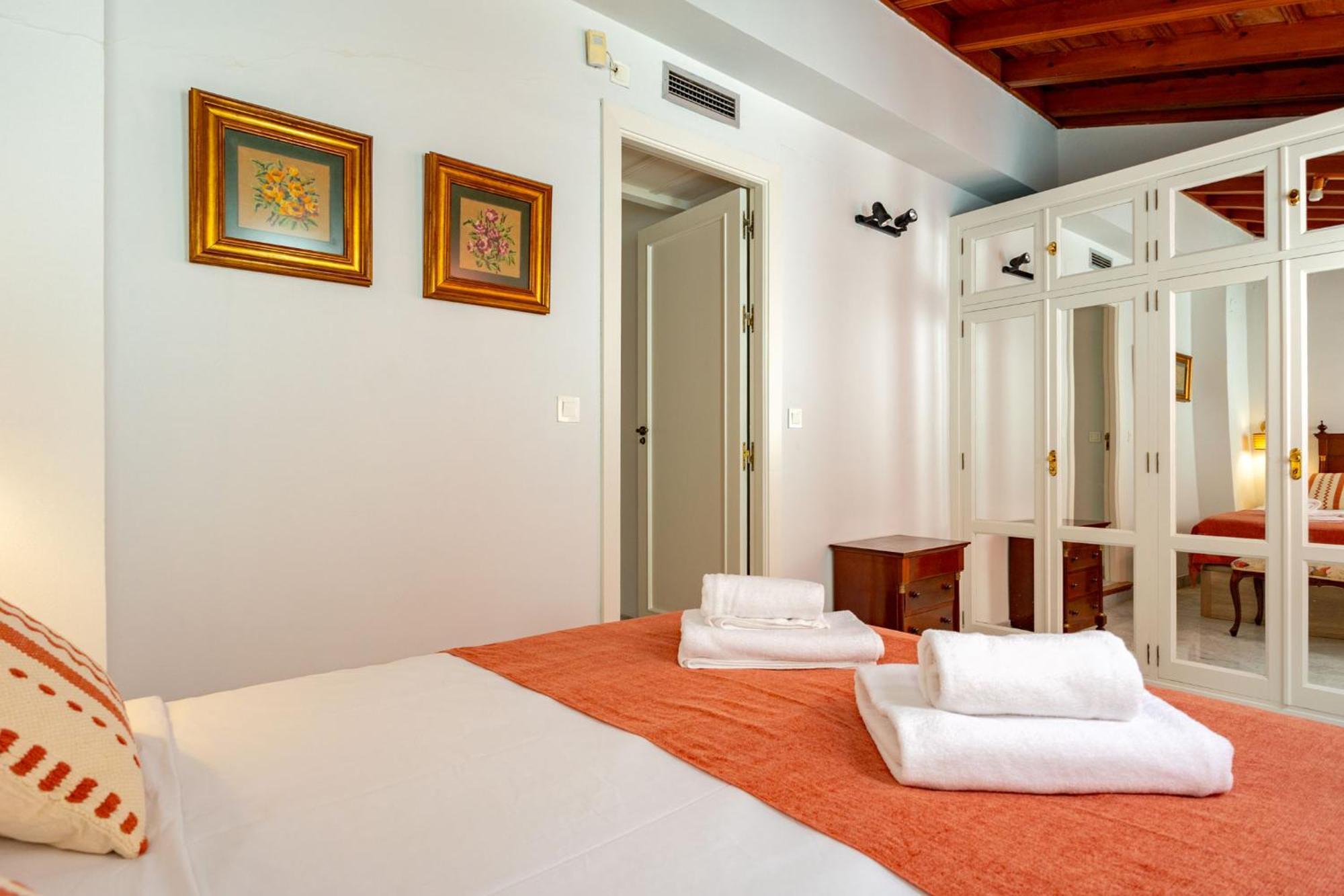 Villa Romana Kindly Apartment Sewilla Zewnętrze zdjęcie
